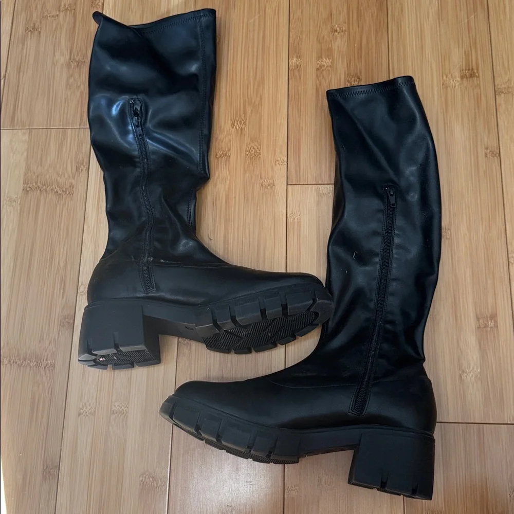 Madden Girl Hart Boots Knee High Lug Sole Boots - Picture 2 of 6